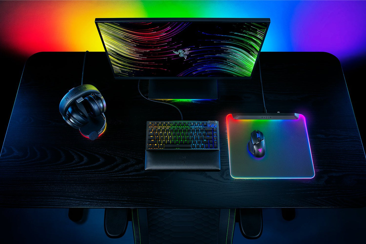 Razer Firefly V2 Pro - Multi-zone Chroma Gaming Mouse Mat - FRML Packaging