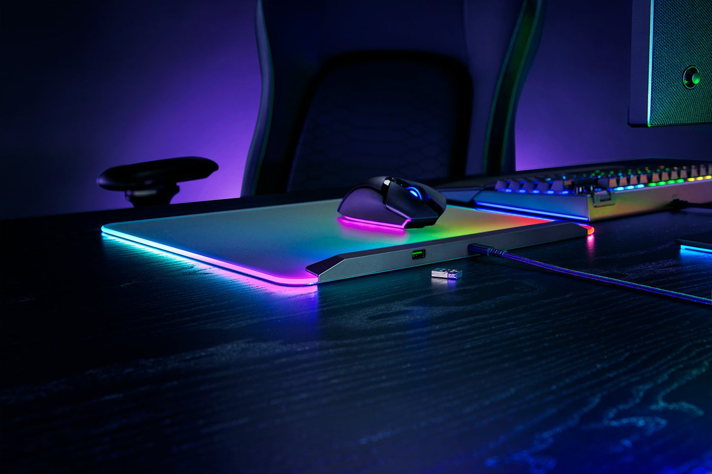 Razer Firefly V2 Pro - Multi-zone Chroma Gaming Mouse Mat - FRML Packaging