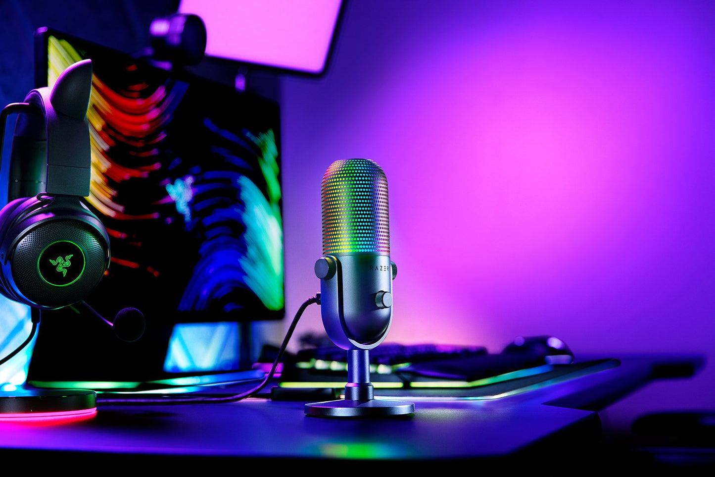 Razer Seiren V3 Chroma - RGB USB Microphone with Tap-to-Mute
